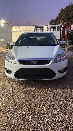 FORD FOCUS 1.6 GLX 16V FLEX 4P MANUAL